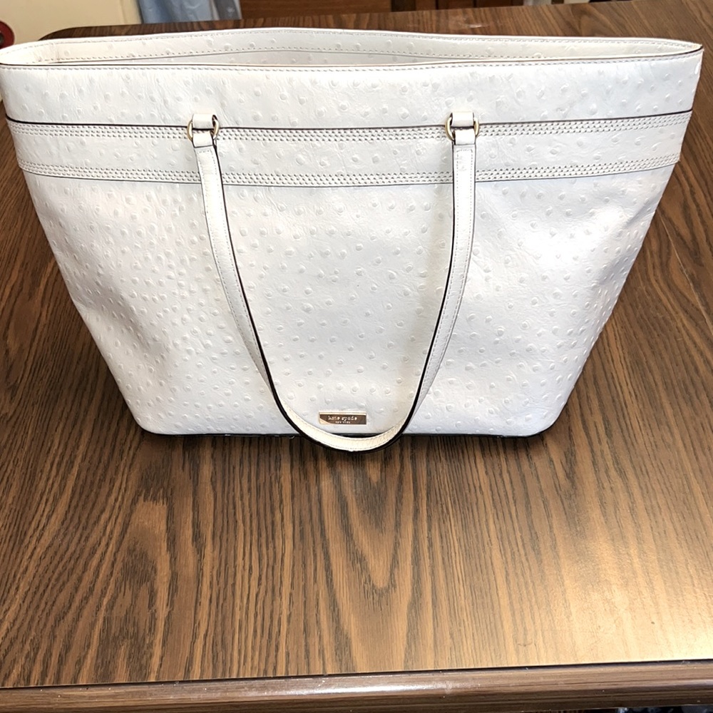 GUC Kate Spade Pocketbook - Picture 3 of 14